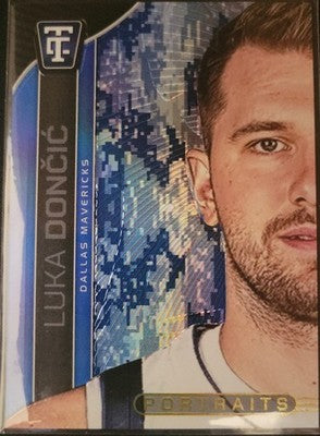 2024-25 Panini Totally Certified Luka Dončić Platinum Mirror Blue Camo trading card, front
