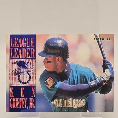 1995 Fleer League Leaders Ken Griffey, Jr. trading card, front